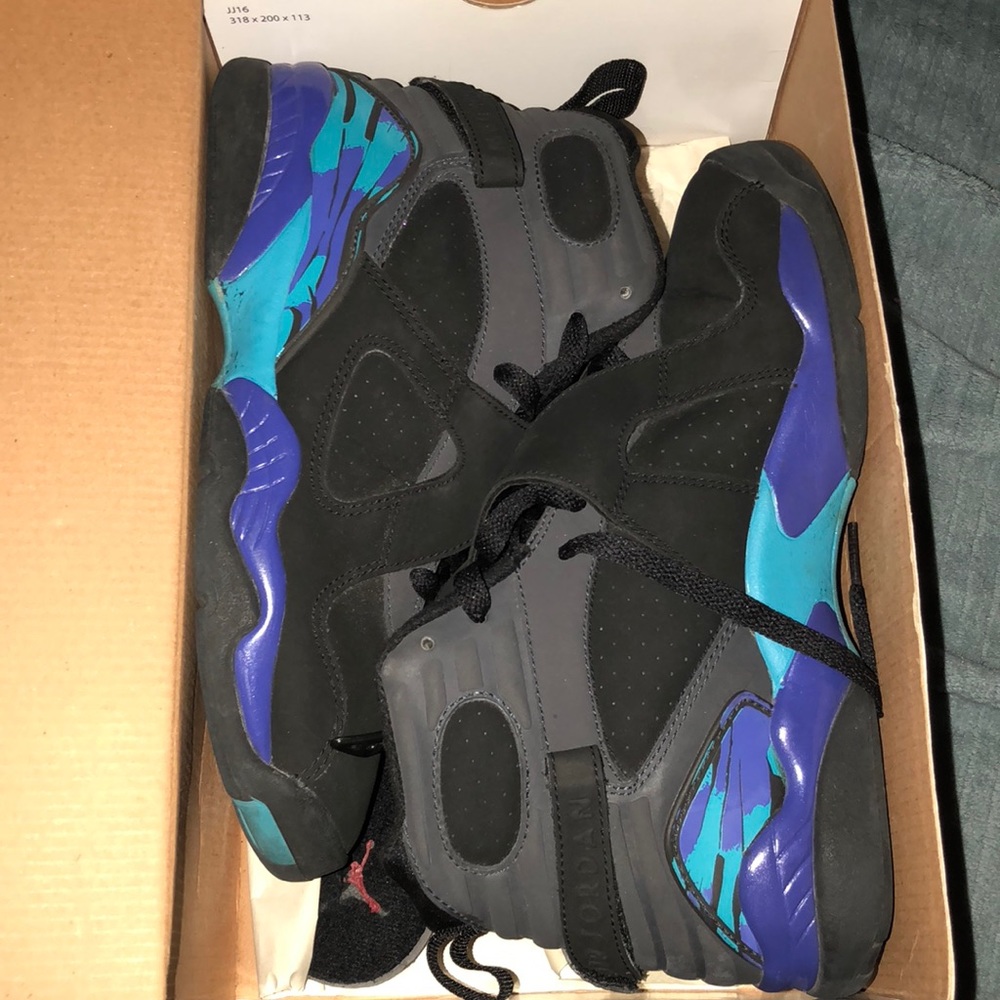 Retro 8 Aqua’s